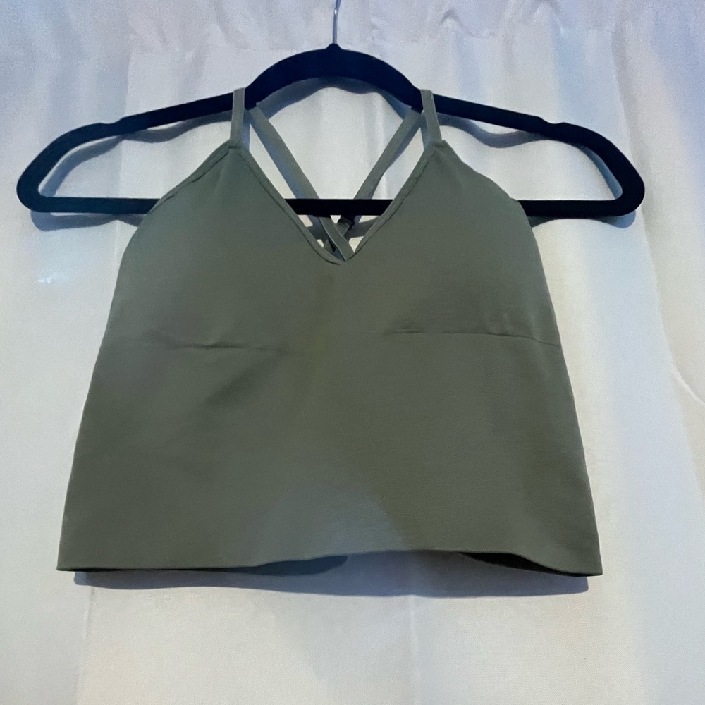 Essential Cross Cross Back Tank Top - Picture 2 of 4